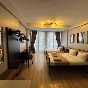  Otel Taksim Park